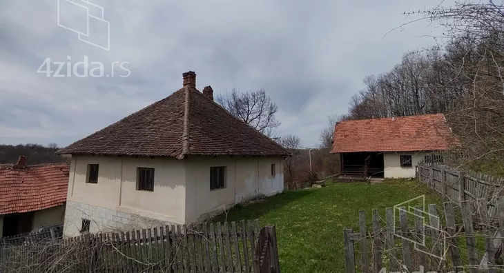 Poljoprivredno zemljište | 4zida