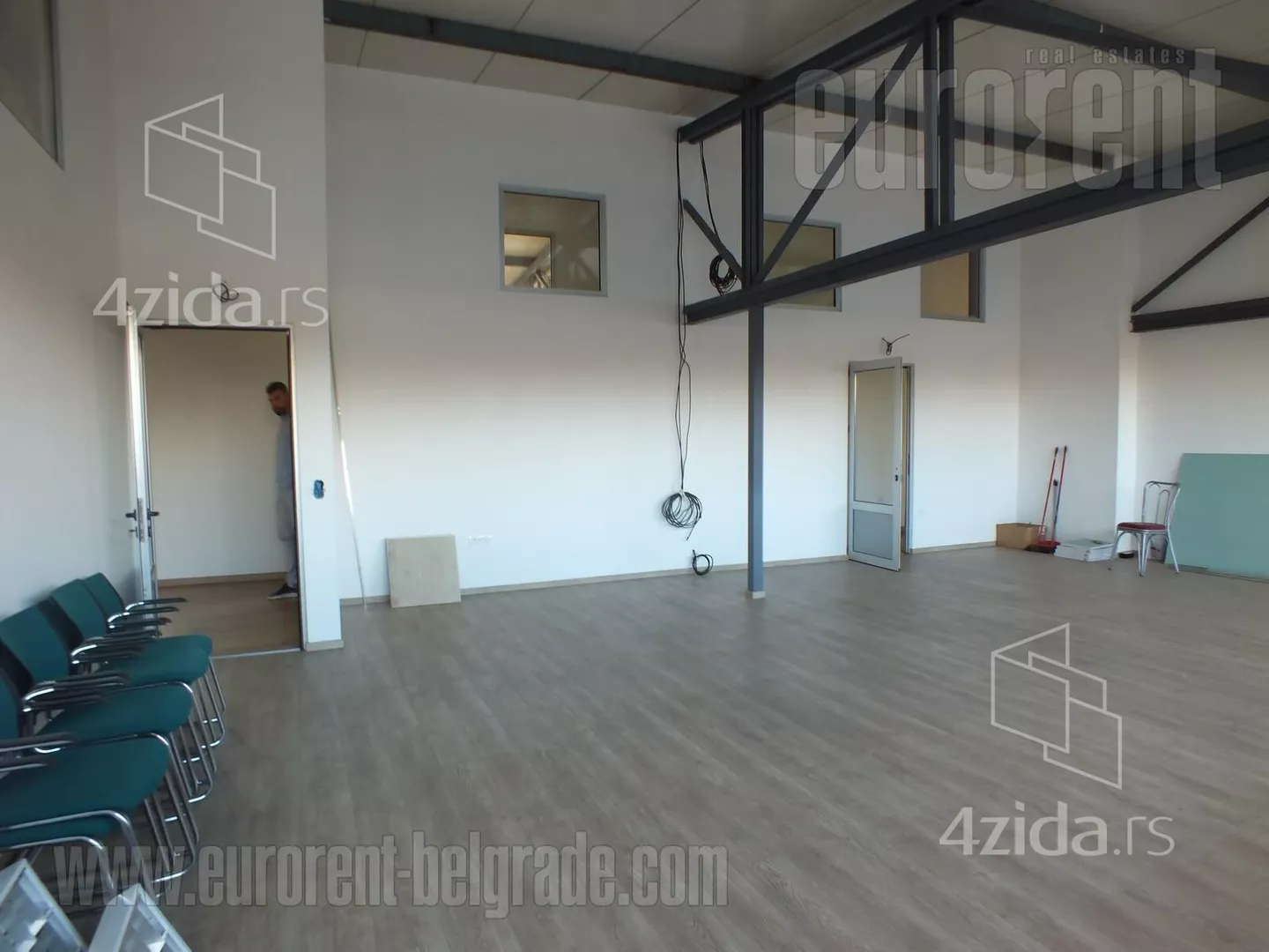 Poslovni prostor | 4zida