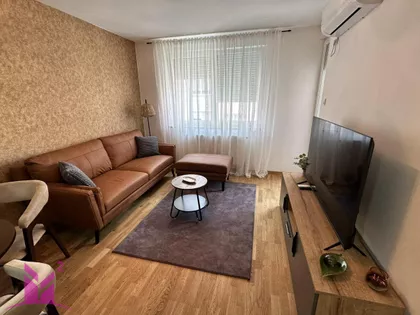 Bulevar Oslobođenja | 4zida.rs