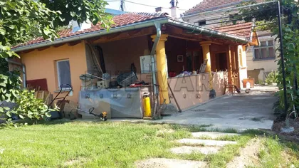 Mrčajevci | 4zida.rs