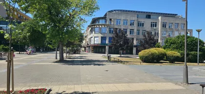 Trg Šabačkih Žrtava 1 | 4zida.rs