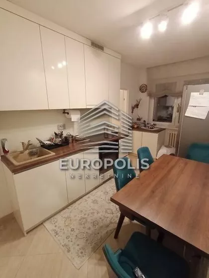 Peđe Milosavljevića | 4zida.rs