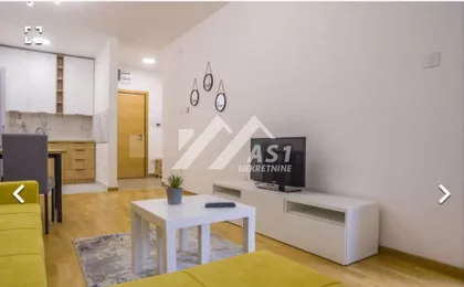 Rumenački put | 4zida.rs