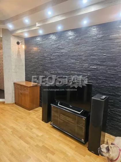 Klare Cetkin | 4zida.rs