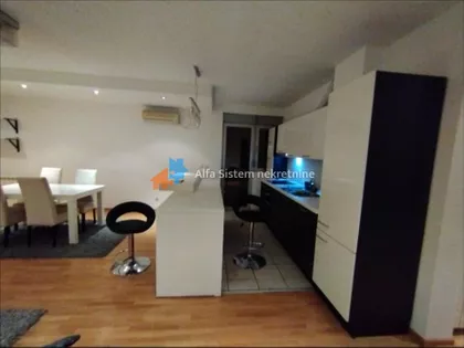 Zvezdarska Šuma | 4zida.rs