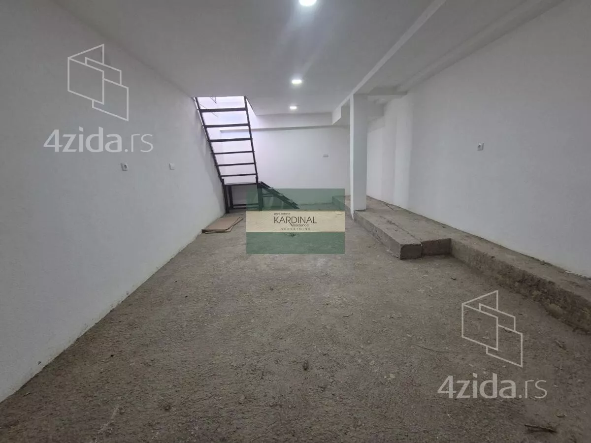 Lokal | 4zida