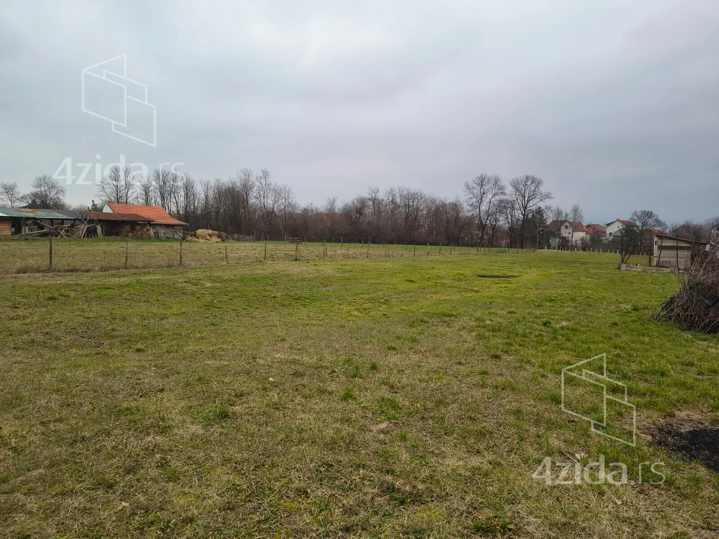 Građevinsko zemljište | 4zida