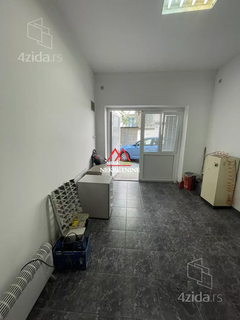 Lokal | 4zida