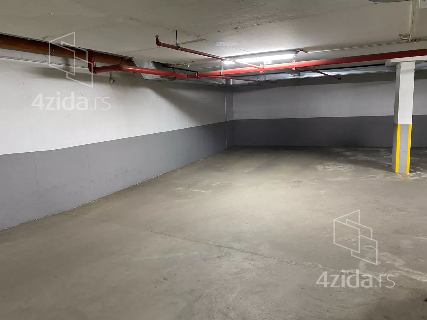 Garaža | 4zida