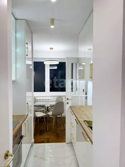 Jovana Rajića | 4zida.rs