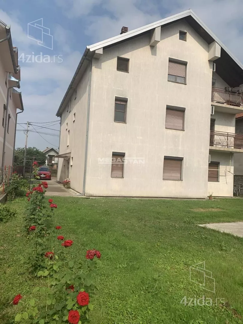 3-etažna kuća | 4zida
