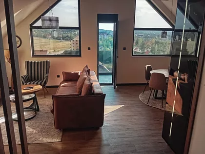 Ugostiteljska 48 | 4zida.rs