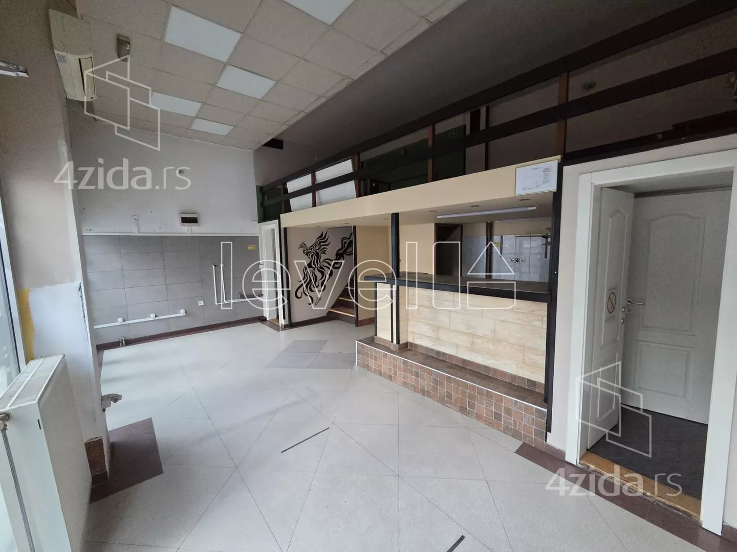 Poslovni prostor | 4zida