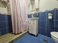 Poslovna zgrada | 4zida