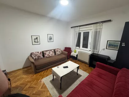 Avde Karabegovića 2 | 4zida.rs