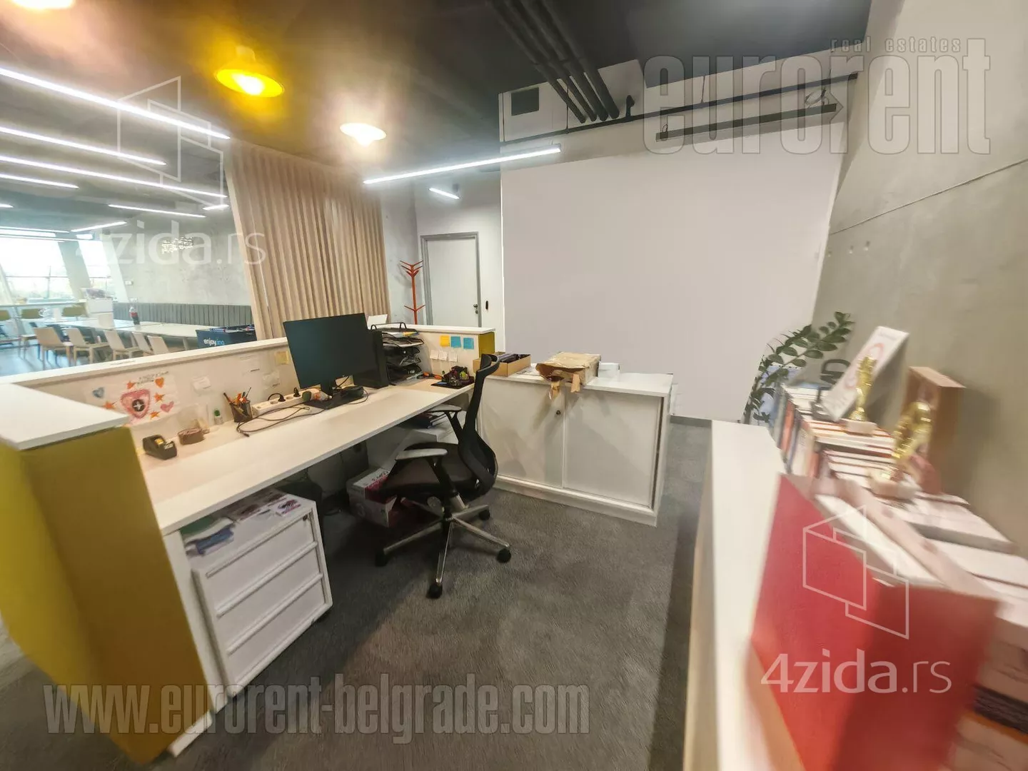 Poslovni prostor | 4zida