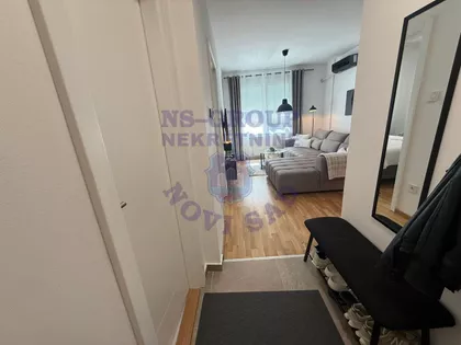 Cara Dušana | 4zida.rs