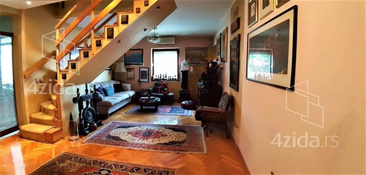 Petosoban stan | 4zida