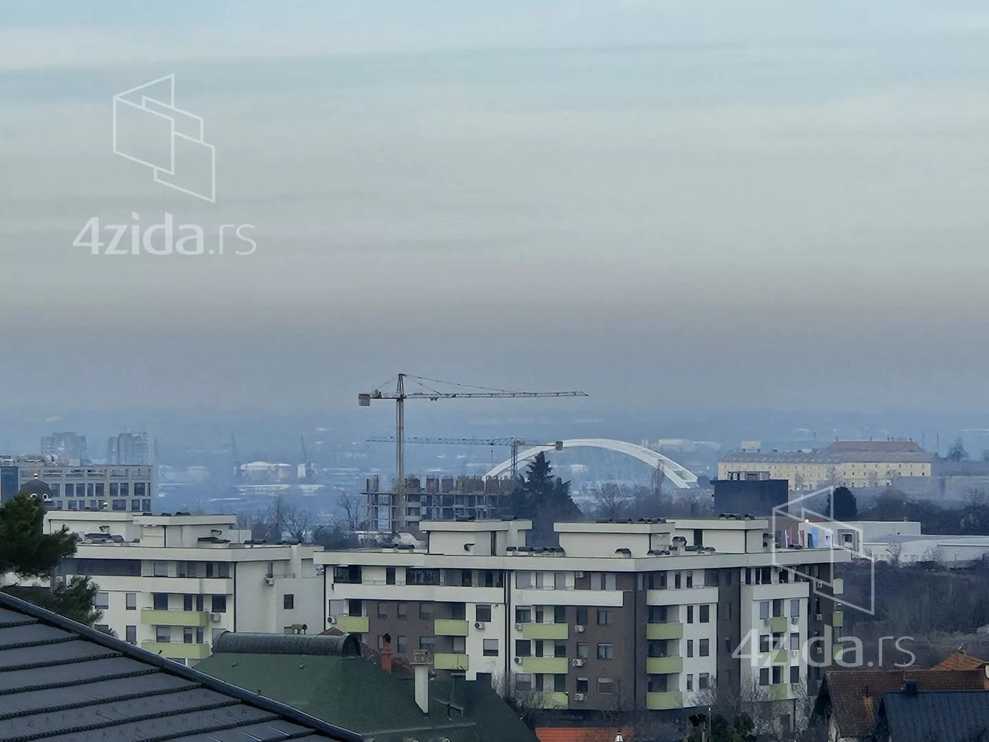 Troiposoban stan | 4zida