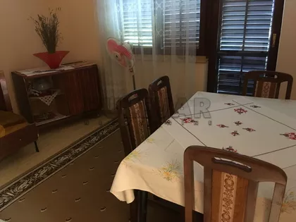Vuka Karadžića | 4zida.rs