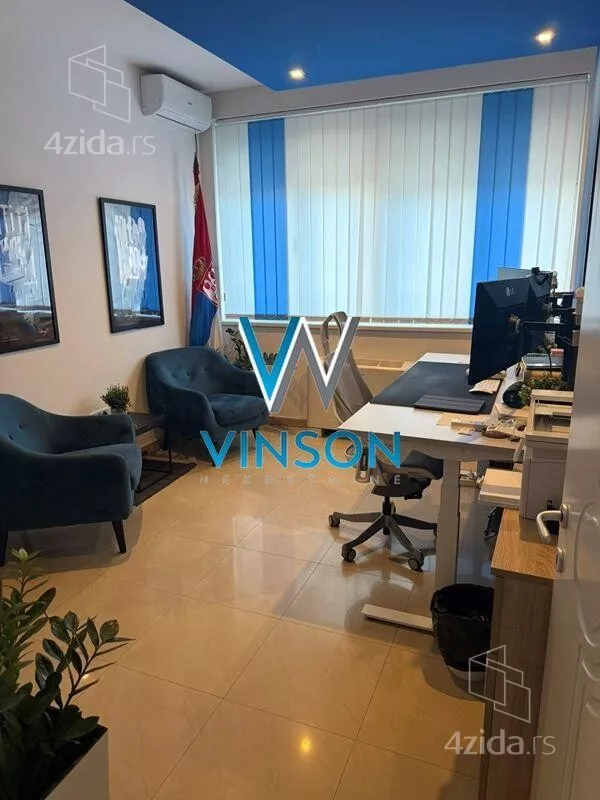 Poslovni prostor | 4zida