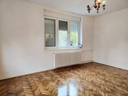 Aleja Maršala Tita | 4zida.rs