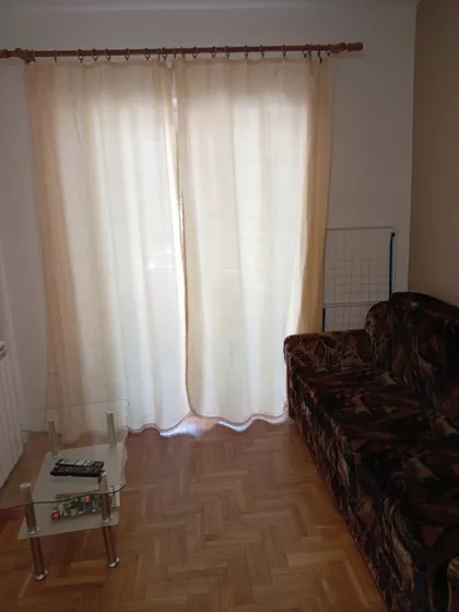 Velje Miljkovića 9 | 4zida.rs