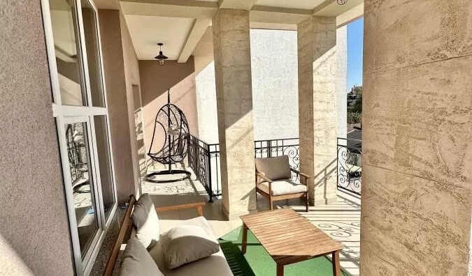 Šestosoban stan | 4zida