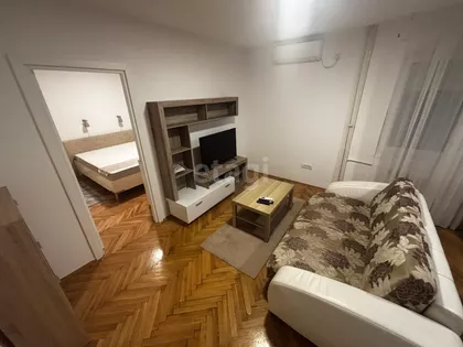 Admirala Vukovića | 4zida.rs