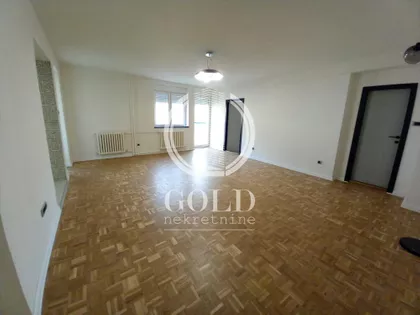 Cara Dušana | 4zida.rs