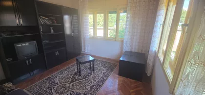 Mitrovačka 64 | 4zida.rs