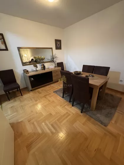 Vašarište | 4zida.rs