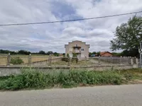 Poslovna zgrada | 4zida