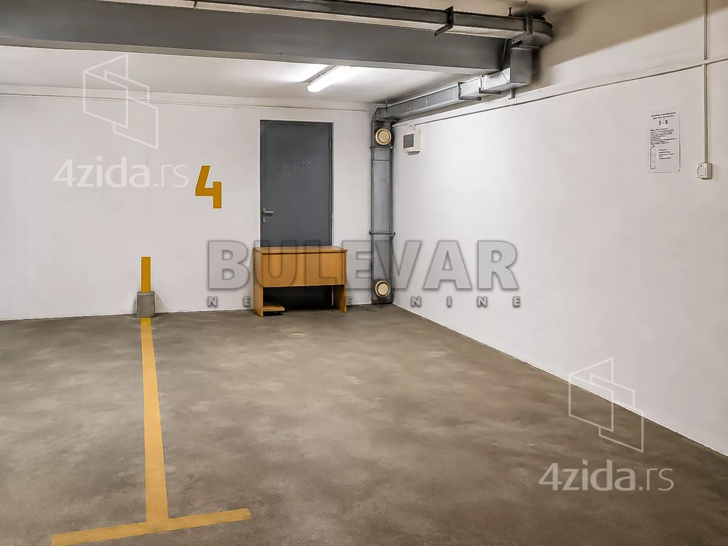 Garaža | 4zida