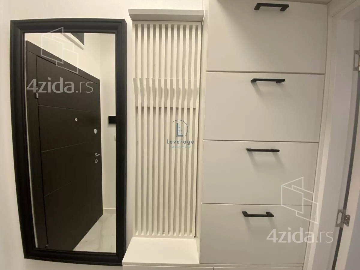 Garsonjera | 4zida