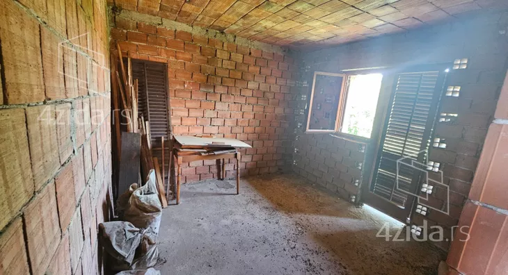 4-etažna kuća | 4zida