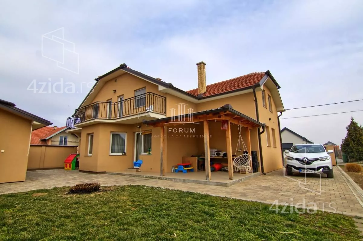 Kuća | 4zida