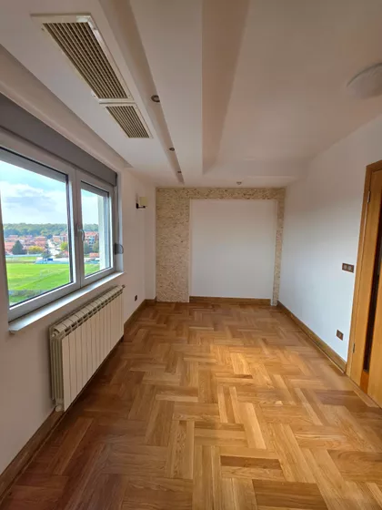Vašarište | 4zida.rs