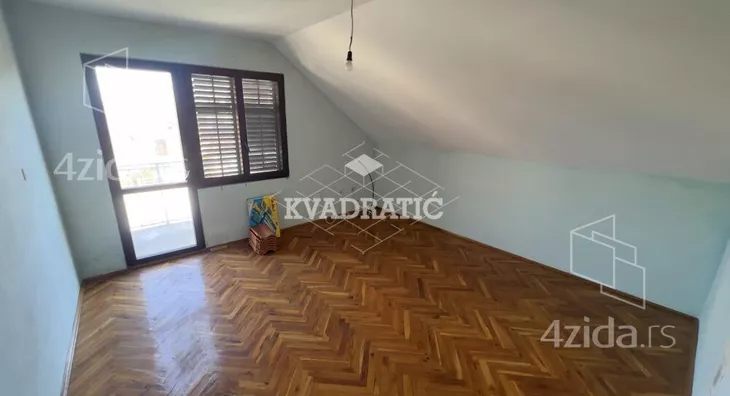 4-etažna kuća | 4zida