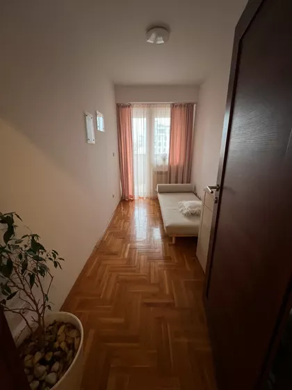 Učitelj Tasina 12 | 4zida.rs