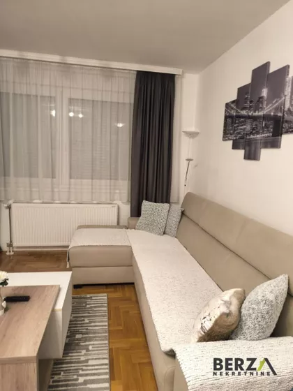 Bulevar Patrijarha Pavla (Somborski Bulevar) | 4zida.rs