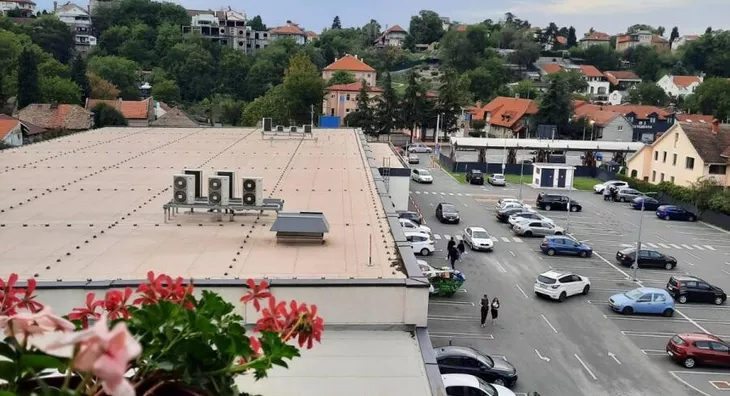 Troiposoban stan | 4zida