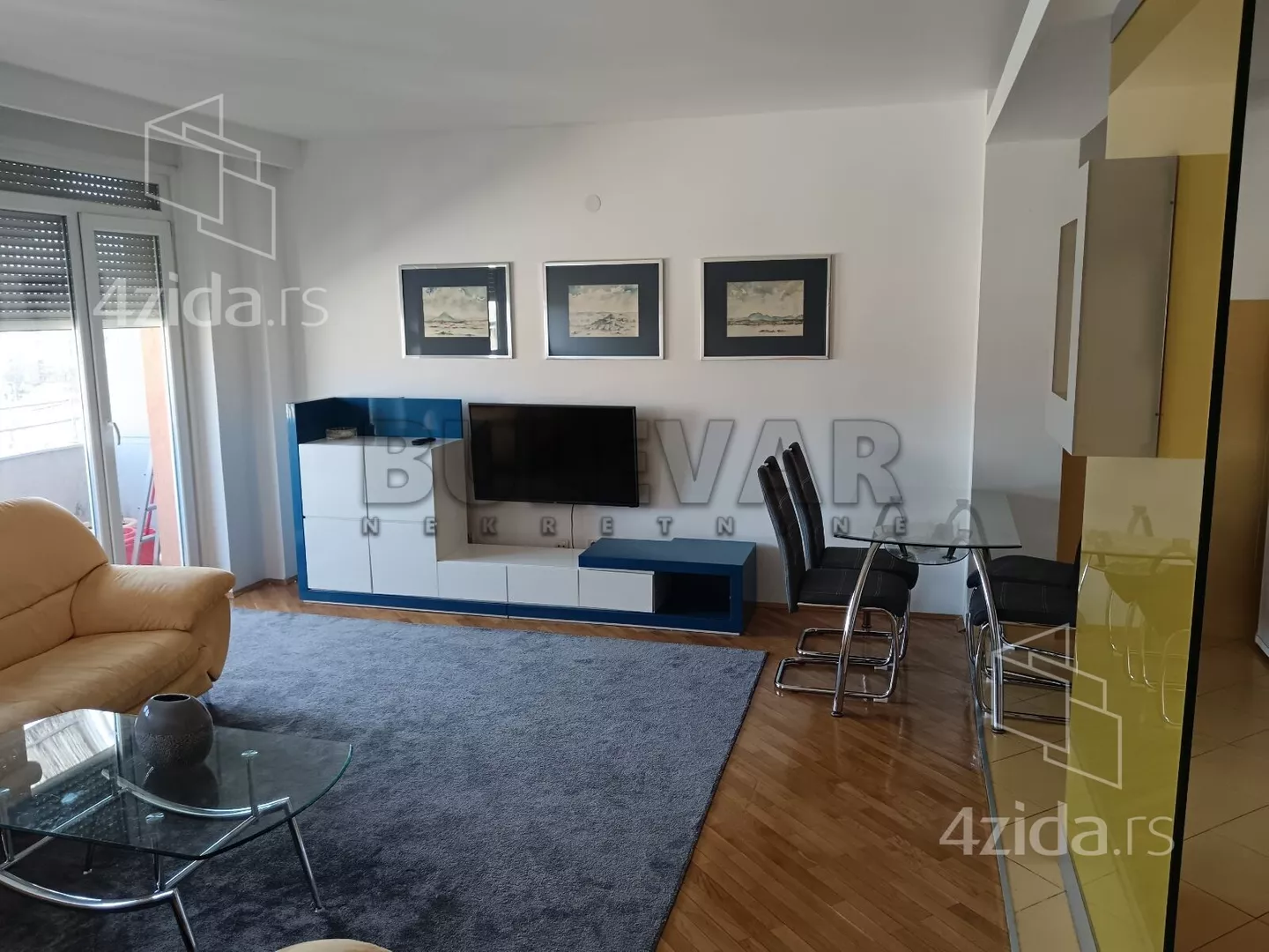 Dvoiposoban stan | 4zida