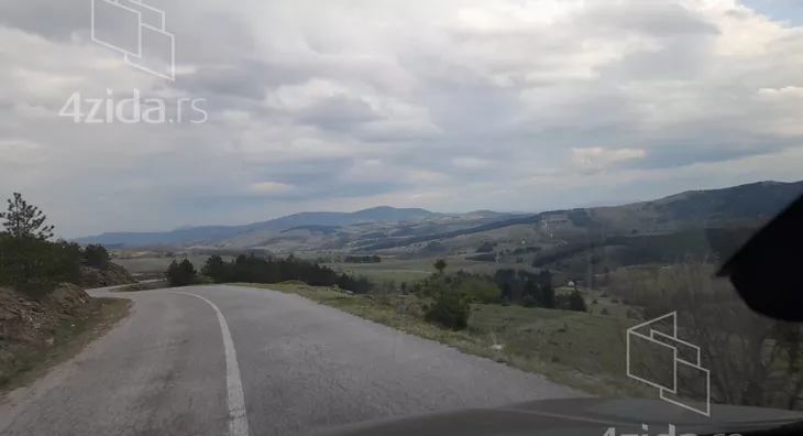 Građevinsko zemljište | 4zida