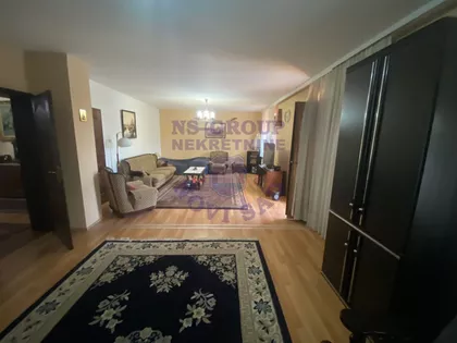 Lipov Gaj | 4zida.rs