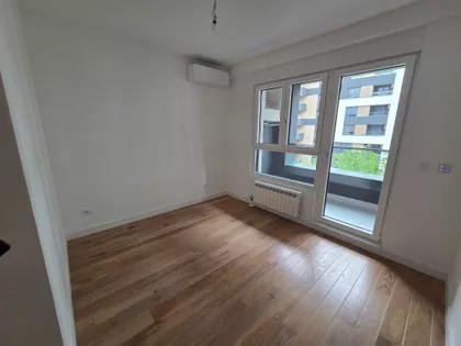 Tadije Sondermajera 4a | 4zida.rs