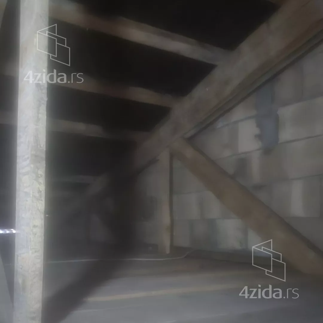Garaža | 4zida