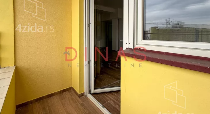 Petosoban stan | 4zida