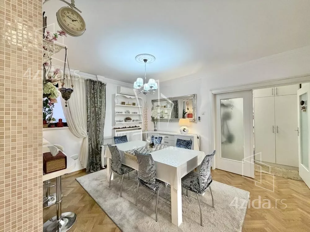 Petosoban stan | 4zida