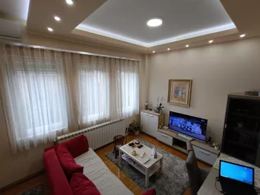 Centar